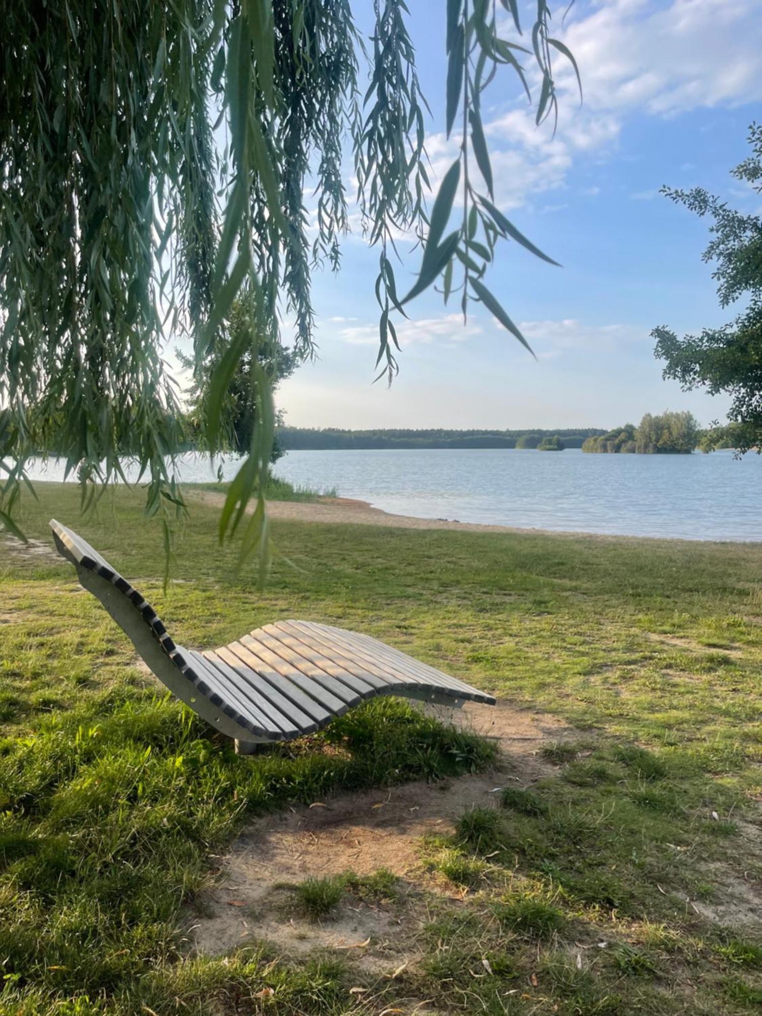 Gruener Bungalow Am Kiebitzsee Villa Falkenburg Esterno foto